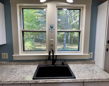 1425 Mount Major - Photo Thumbnail 6