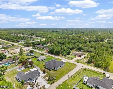 1012 Gerald Avenue - Photo Thumbnail 2