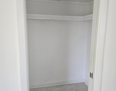 2829 Se 17th Avenue - Photo Thumbnail 13