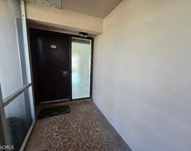 2829 Se 17th Avenue - Photo Thumbnail 2