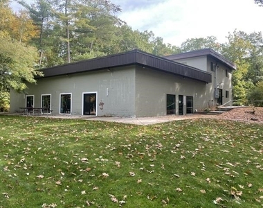 4 Strawberry Bank - Photo Thumbnail 14