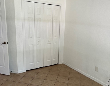 335 Reeves Street - Photo Thumbnail 23