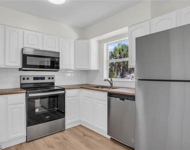 440 6th Avenue - Photo Thumbnail 13