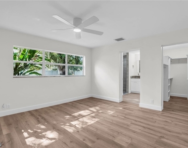 440 6th Avenue - Photo Thumbnail 24