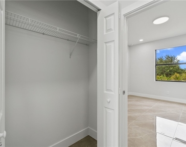 2804 73 Rd Street - Photo Thumbnail 19