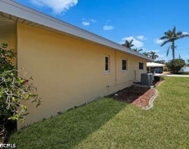 218 Sw 46th Terrace - Photo Thumbnail 23