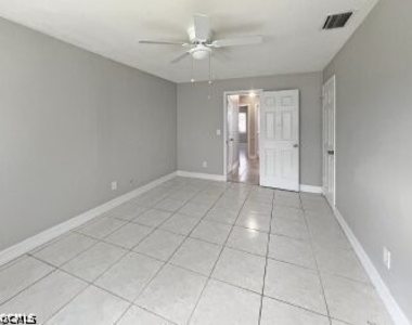 218 Sw 46th Terrace - Photo Thumbnail 18