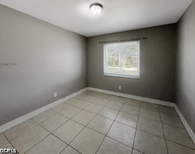 218 Sw 46th Terrace - Photo Thumbnail 13