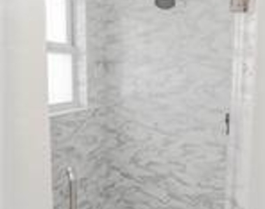 7031 Waldo Circle - Photo Thumbnail 6