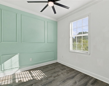 2116 Palm Avenue - Photo Thumbnail 15
