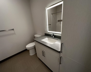 409 Elm - Photo Thumbnail 24