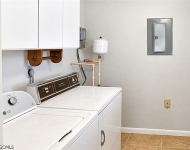 159 Sw 47th Terrace - Photo Thumbnail 11