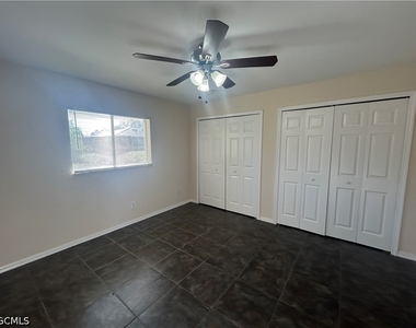 227 Ichabod Avenue - Photo Thumbnail 5
