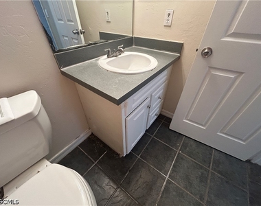 227 Ichabod Avenue - Photo Thumbnail 14