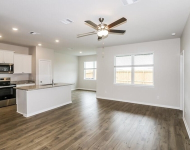 7539 Tipton Meadow Way - Photo Thumbnail 1