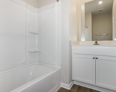 7539 Tipton Meadow Way - Photo Thumbnail 13