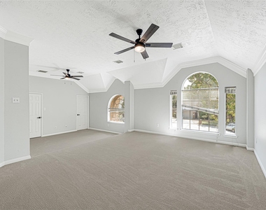 3310 La Mer Lane - Photo Thumbnail 23