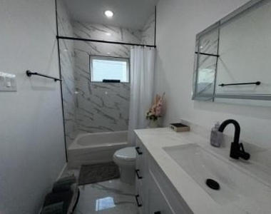 1711 Ruth Street - Photo Thumbnail 8