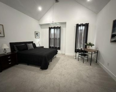1711 Ruth Street - Photo Thumbnail 7