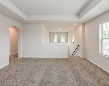 25594 Roy Rogers Road - Photo Thumbnail 8