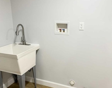 26 Elm - Photo Thumbnail 19