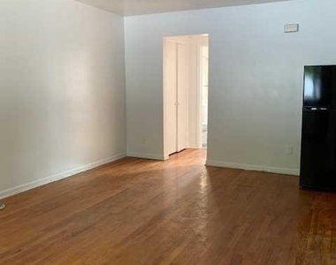 431 Grand - Photo Thumbnail 2