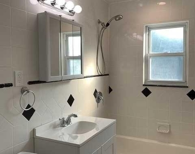 431 Grand - Photo Thumbnail 4