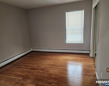 65 E Main - Photo Thumbnail 5