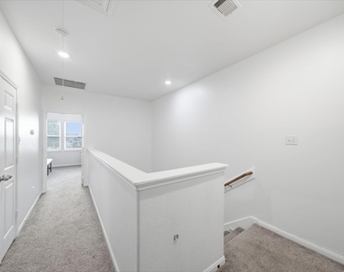4528 Mayflower Street - Photo Thumbnail 11