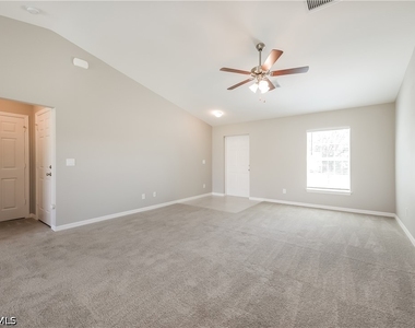 2604 56th Street W - Photo Thumbnail 1
