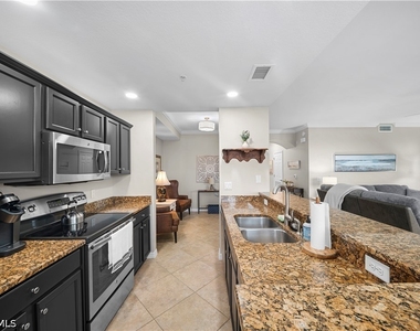 17941 Bonita National Boulevard - Photo Thumbnail 11