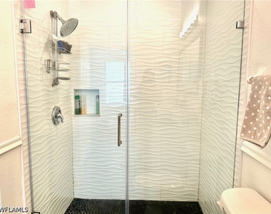 7790 Woodbrook Circle - Photo Thumbnail 18