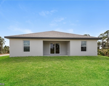 3114 70th Street W - Photo Thumbnail 14