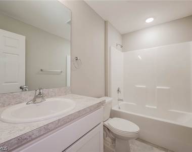 3114 70th Street W - Photo Thumbnail 13