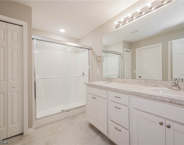 3114 70th Street W - Photo Thumbnail 12