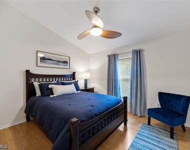 8468 Indian Wells Way - Photo Thumbnail 21