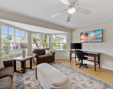 8468 Indian Wells Way - Photo Thumbnail 23