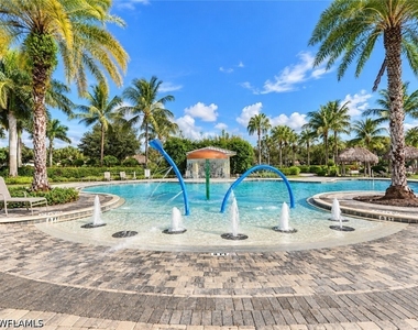 2588 Vine Avenue - Photo Thumbnail 19
