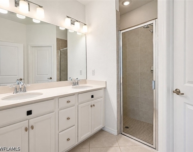 2588 Vine Avenue - Photo Thumbnail 5