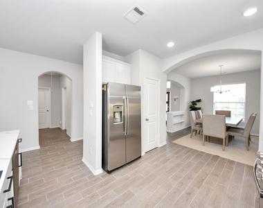 15307 Davan Springs Dr - Photo Thumbnail 14