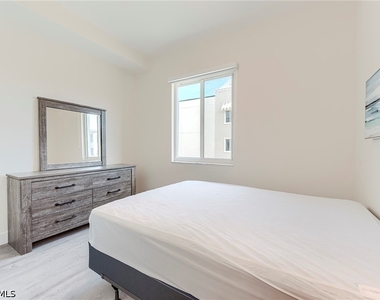 26600 Rosewood Pointe Drive - Photo Thumbnail 10