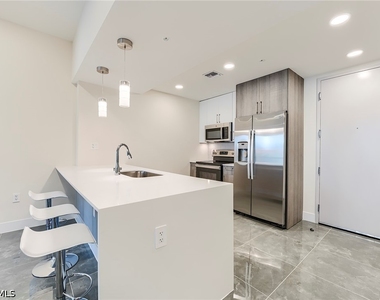 26600 Rosewood Pointe Drive - Photo Thumbnail 6