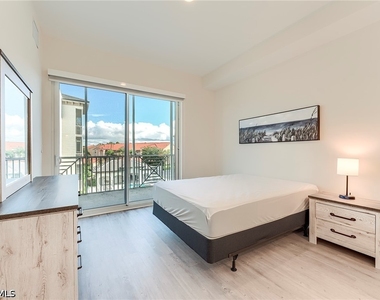 26600 Rosewood Pointe Drive - Photo Thumbnail 7