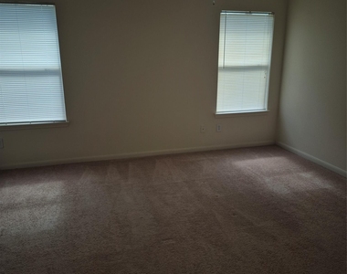 2735 Orchard Creek Lane - Photo Thumbnail 9