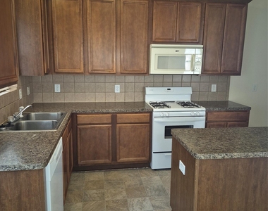 2735 Orchard Creek Lane - Photo Thumbnail 3
