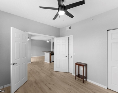 7905 Preserve Circle - Photo Thumbnail 7