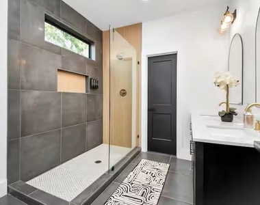 2520 Rosalie Street - Photo Thumbnail 44