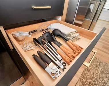 2520 Rosalie Street - Photo Thumbnail 17