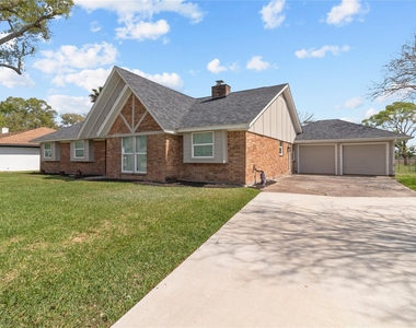 1310 El Dorado Boulevard - Photo Thumbnail 1
