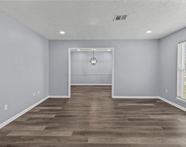 1310 El Dorado Boulevard - Photo Thumbnail 4